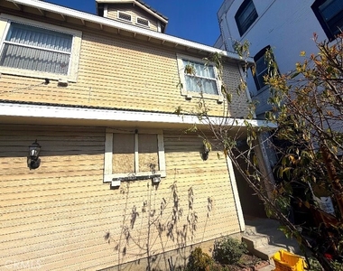 1503 W Adams Boulevard - Photo Thumbnail 25