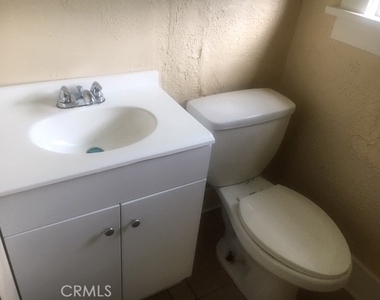 625 E 6th - Photo Thumbnail 7