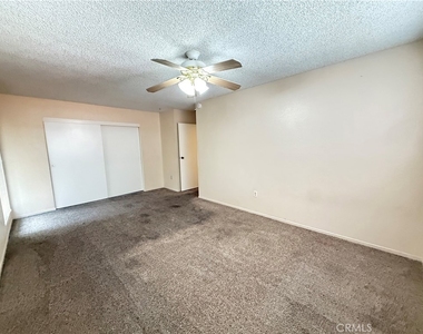 420 E Blueridge Avenue - Photo Thumbnail 18