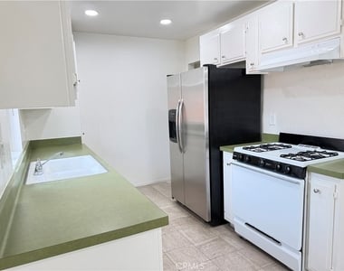420 E Blueridge Avenue - Photo Thumbnail 5