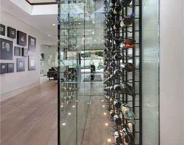 350 Evening Canyon Road - Photo Thumbnail 17