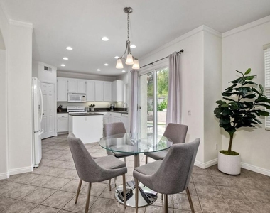6057 Paseo Carreta - Photo Thumbnail 11