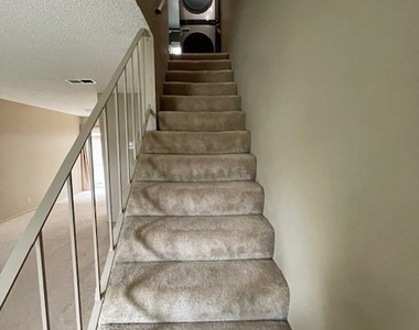 1705 Hope Street - Photo Thumbnail 6
