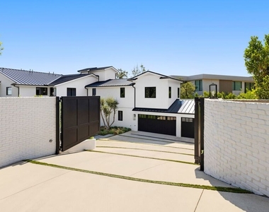 1744 Correa Way - Photo Thumbnail 32