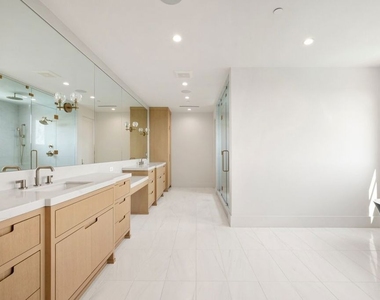 1744 Correa Way - Photo Thumbnail 12
