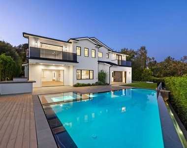 1744 Correa Way - Photo Thumbnail 30