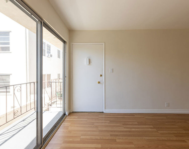 1338 14th Street - Photo Thumbnail 2