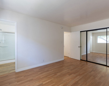 1338 14th Street - Photo Thumbnail 13