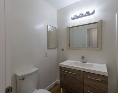 1338 14th Street - Photo Thumbnail 10