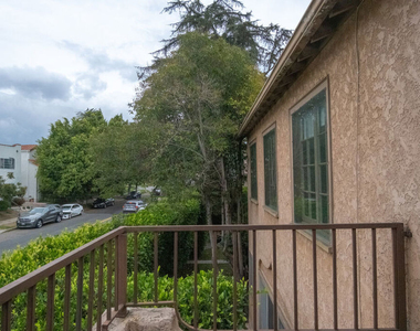 5114 Edgewood Place - Photo Thumbnail 1