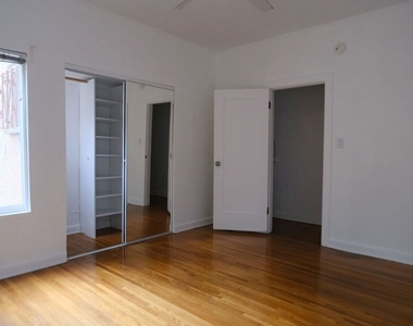 5114 Edgewood Place - Photo Thumbnail 9