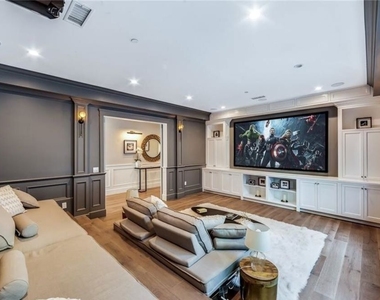 4710 Noeline Avenue - Photo Thumbnail 18