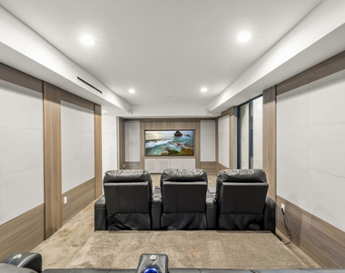 1847 Coldwater Canyon Drive - Photo Thumbnail 16