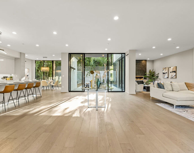 1847 Coldwater Canyon Drive - Photo Thumbnail 2