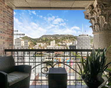 1645 Vine Street - Photo Thumbnail 14