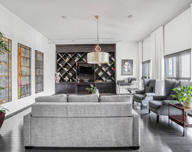 1645 Vine Street - Photo Thumbnail 4