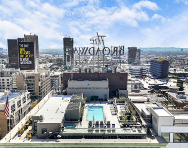 1645 Vine Street - Photo Thumbnail 2