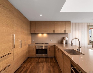 888 W E Street - Photo Thumbnail 38