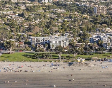 8263 Camino Del Oro - Photo Thumbnail 2