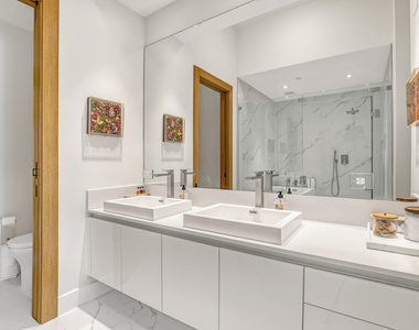 3100 N Ocean Dr - Photo Thumbnail 16