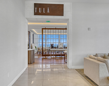 3100 N Ocean Dr - Photo Thumbnail 25