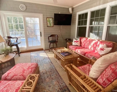 190 Jackson Landing - Photo Thumbnail 7