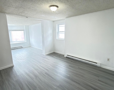3134 6th Avenue - Photo Thumbnail 5
