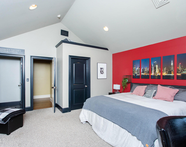 106 Greenfield Avenue - Photo Thumbnail 45