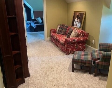 106 Greenfield Avenue - Photo Thumbnail 71