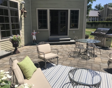 106 Greenfield Avenue - Photo Thumbnail 79