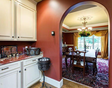 106 Greenfield Avenue - Photo Thumbnail 31