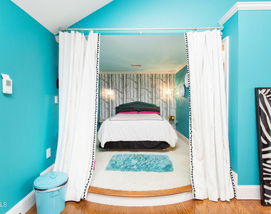 106 Greenfield Avenue - Photo Thumbnail 64