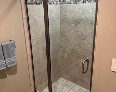 106 Greenfield Avenue - Photo Thumbnail 61