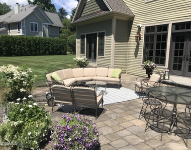 106 Greenfield Avenue - Photo Thumbnail 78