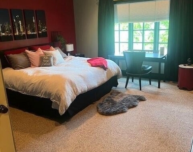 106 Greenfield Avenue - Photo Thumbnail 46