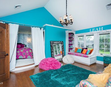 106 Greenfield Avenue - Photo Thumbnail 62