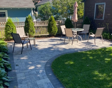 201 Lake Avenue - Photo Thumbnail 2