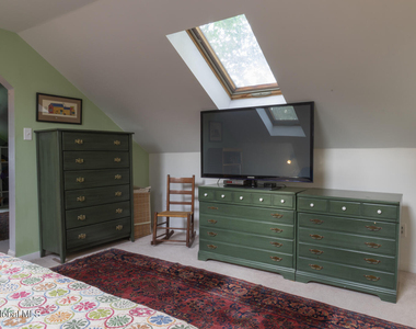 201 Lake Avenue - Photo Thumbnail 21