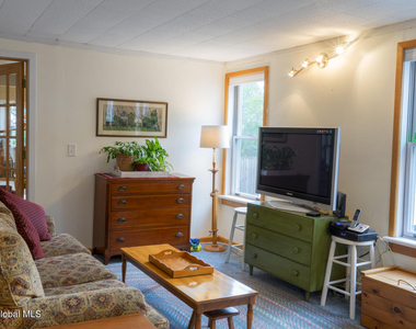 201 Lake Avenue - Photo Thumbnail 13
