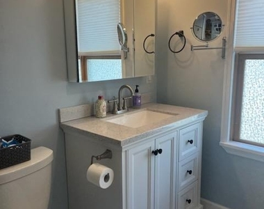 201 Lake Avenue - Photo Thumbnail 27