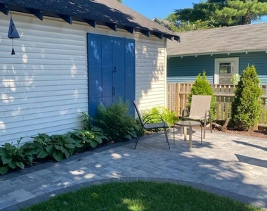 201 Lake Avenue - Photo Thumbnail 4