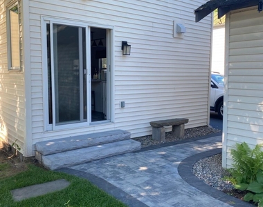 201 Lake Avenue - Photo Thumbnail 3