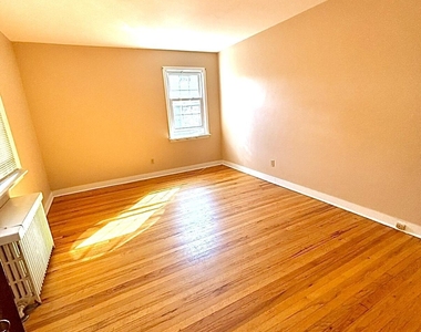 2224 Crescent Road - Photo Thumbnail 1