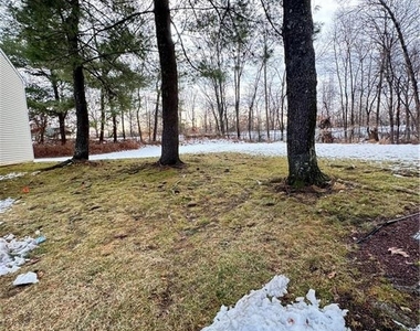 15 Hanover Square - Photo Thumbnail 25