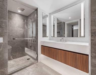 111 W 56th Street - Photo Thumbnail 5