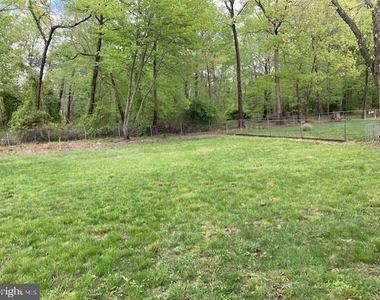6438 Windham Avenue - Photo Thumbnail 16