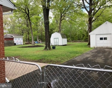 6438 Windham Avenue - Photo Thumbnail 14