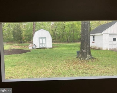 6438 Windham Avenue - Photo Thumbnail 15