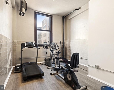 523 N Broad Street - Photo Thumbnail 10