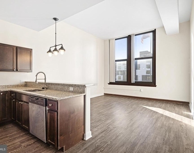 523 N Broad Street - Photo Thumbnail 9